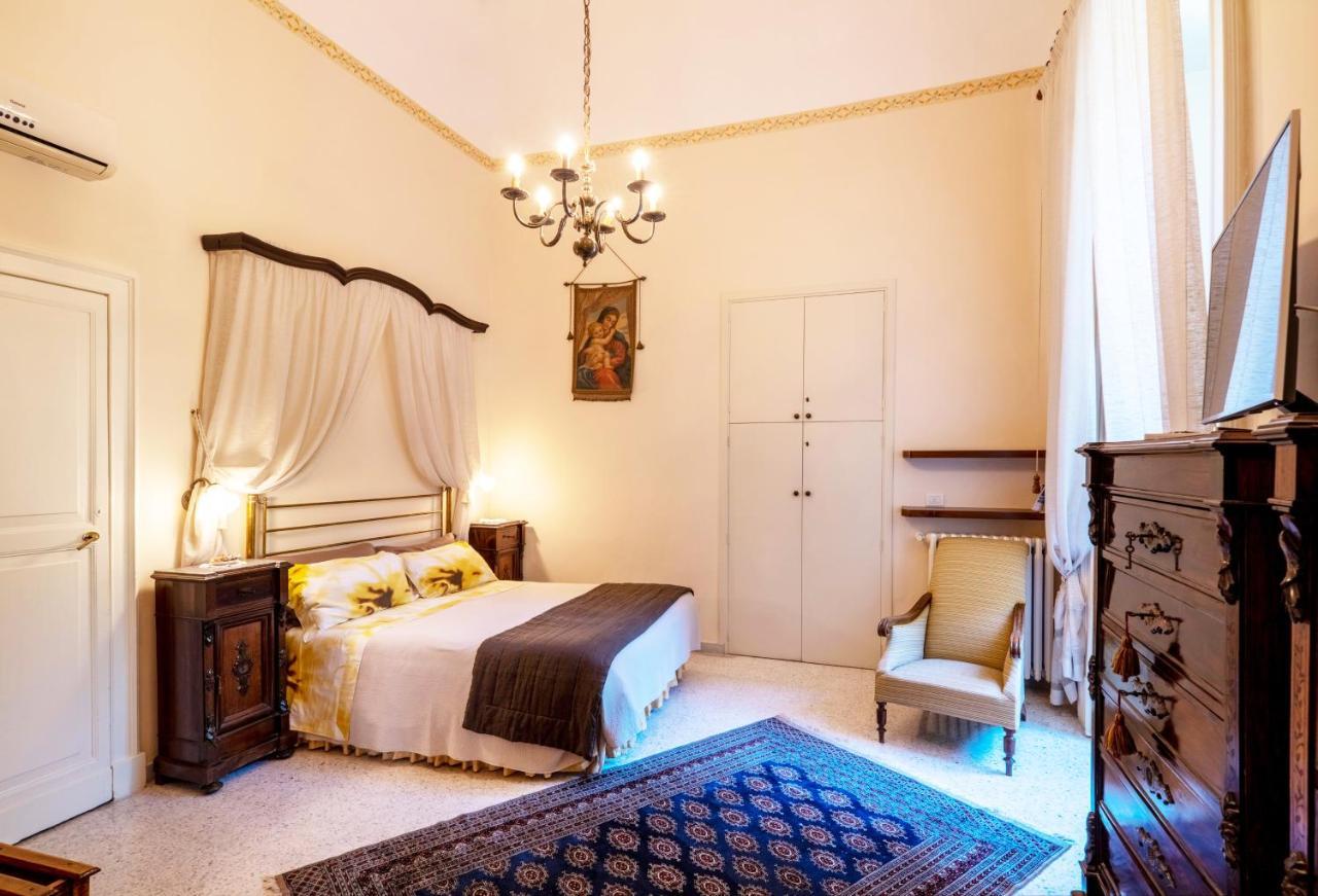 Palazzo Rollo 2*
